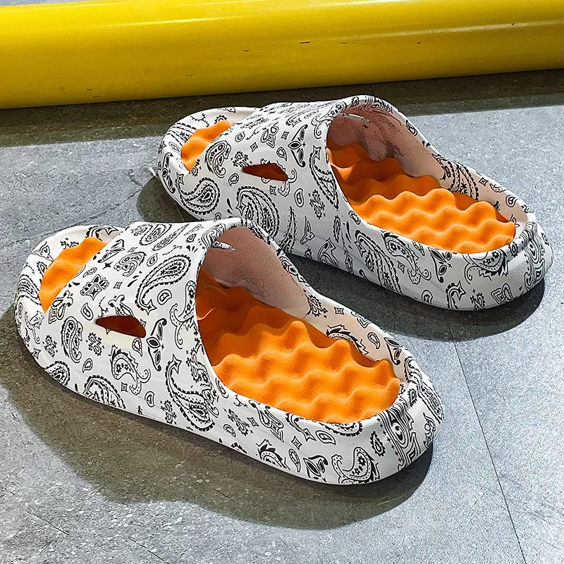 Home Bathroom Trends - Sapatos de massagem para homens e