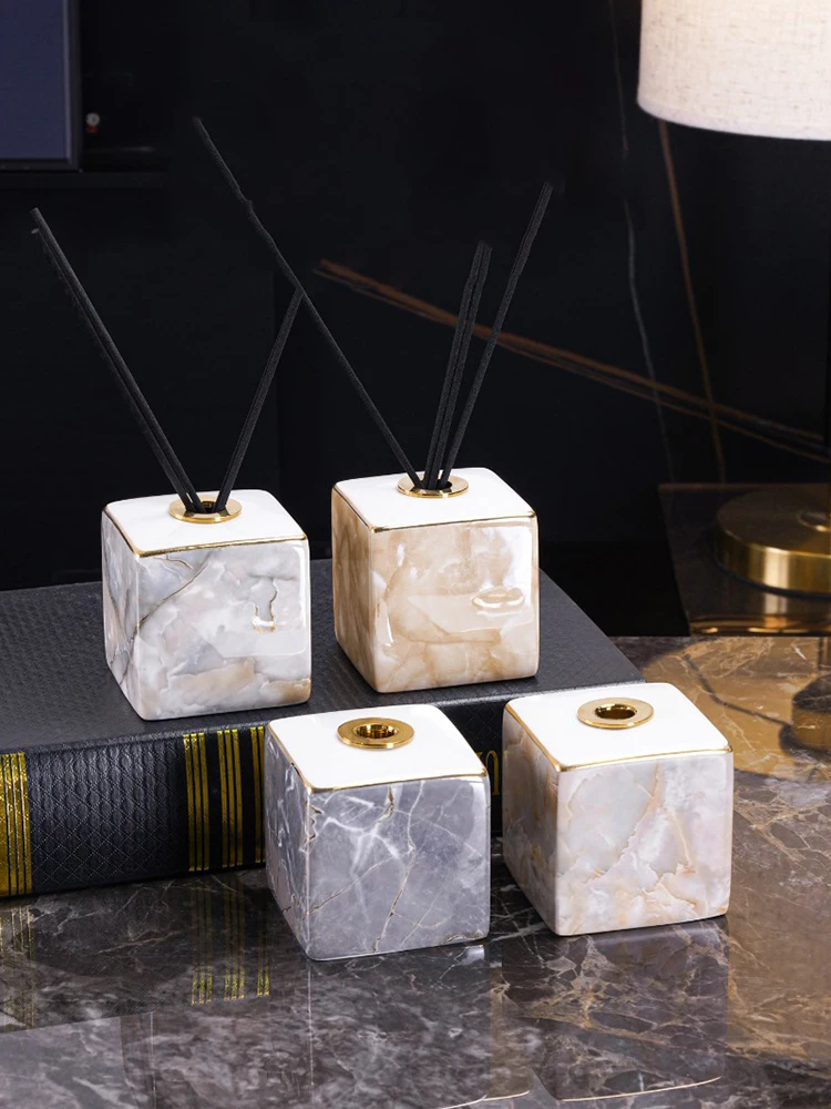 Frasco de Cerâmica Europeu par - Home Essentials Bathroom Storage avaliação e preço